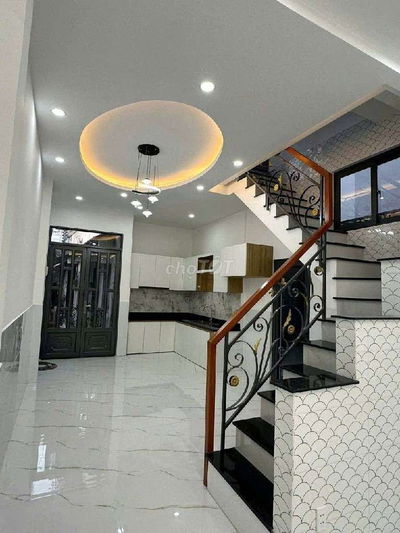 NHÀ ĐẸP 2 TẦNG– VÀO Ở NGAY– DT 40M²– GẦN CHỢ SÁNG, CẦU NHỊ THIÊN ĐƯỜNG