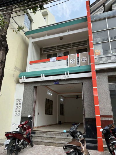 NHÀ MẶT TIỀN ĐẸP ĐƯỜNG 3/2 CHO THUÊ, TP. CẦN THƠ