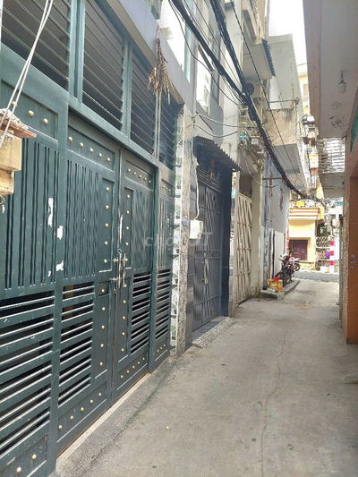 CHỢ TÂN BÌNH, LẠC LONG QUÂN. XE 16 CHỖ VÀO SÁT CỬA. 4,1*12m, 4TẦNG,