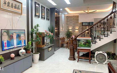 Hàng hiếm! Giá cực ngon! Nhà Hào Nam ngõ 3m thông, gần oto, mới đẹp