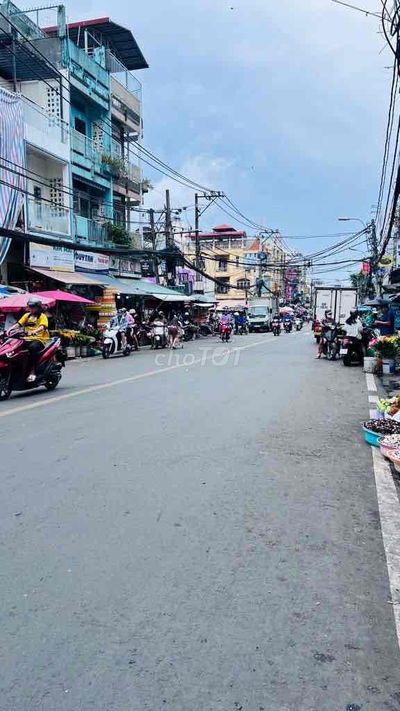 NHÀ 3 TẦNG HẺM XE HƠI NGUYỄN THỊ TẦN -Q8 -4,2x28M -11,8Tỷ