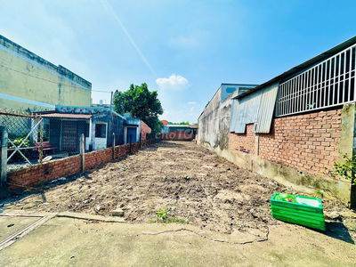 ĐẤT 170M2_MẶT TIỀN NHỰA SẦM UẤT GẦN CHỢ HÓC MÔN_ LÀM KHO XƯỞNG QUÁ ĐẸP