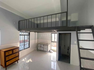 CHO THUÊ CHDV CAO CẤP 35m2 MỚI XÂY ĐƯỜNG LÊ VĂN