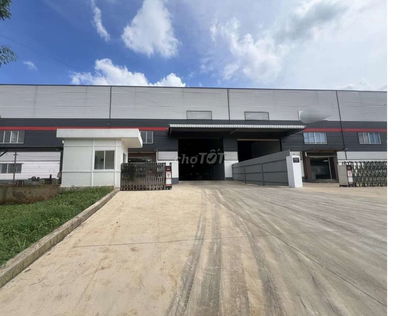 Cho thuê xưởng 2400m2.Trong khu CN Đồng Nai.Giá 3,5 Usd/ m2