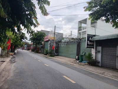 Cửa Ngõ TÂY BẮC TP. HCM - Xưởng 784m2 - Mt CONTAINER - Chỉ: 18 Tỷ.