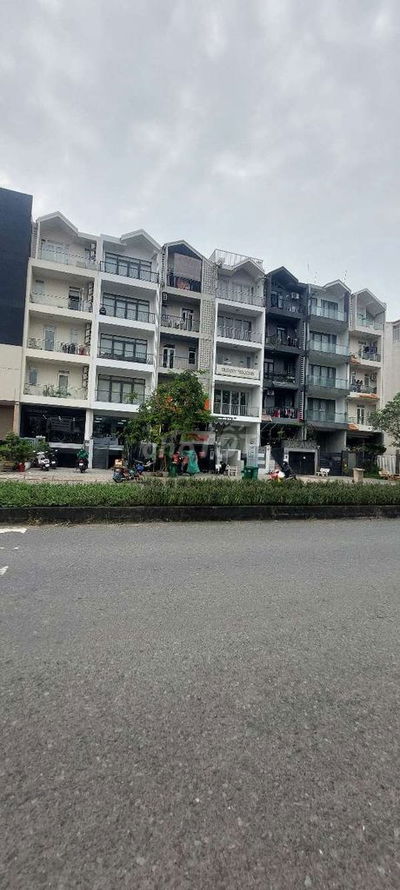 Cho thue tang 2 lam van phong .kdc himlam Q7