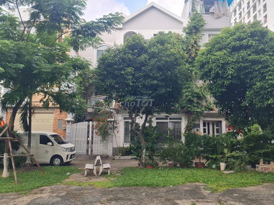 Ngay Bà Chiểu, Cho thuê nhà Huỳnh Đình Hai 4 Tầng Ngang 10m, giá 38tr