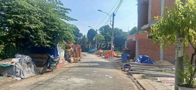 Đất 70m2 Đường Long Phước. cách chợ 100m