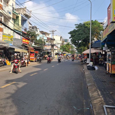 Bán nhà đùng số 10 tân quy q7