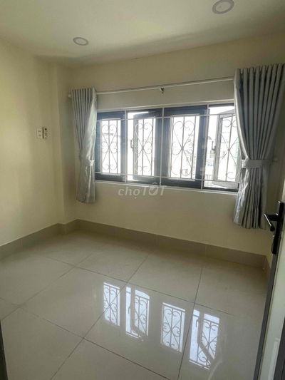 CHO THUÊ PHÒNG TRỌ-QUẬN 1- GIÁ RẺ.