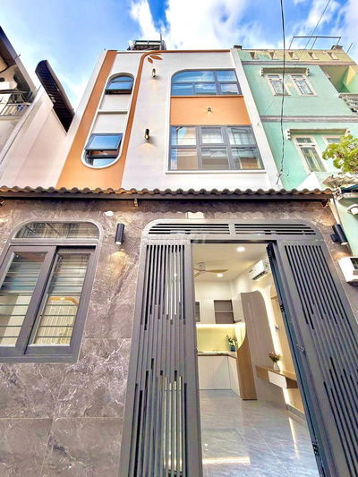 NHÀ ĐẸP 4 TẦNG XÂY MỚI-NGAY PHỐ VẠN KIẾP-PHAN XÍCH LONG