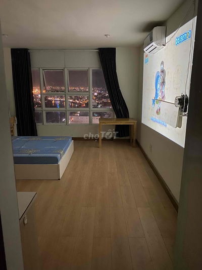 Phòng cho thuê trong căn hộ tầng 20 QCGL Q7