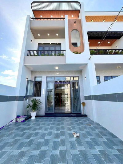 Nhà Lầu mới xây gần TT Biên Hòa bán nhanh chỉ còn 1t850 Sổ riêng thổcư