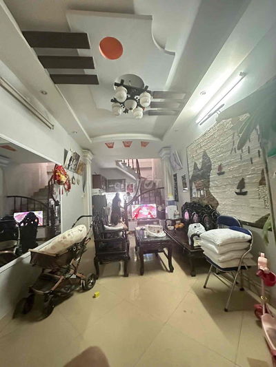 Siêu hot! Nguyễn Trãi, 40m ra mặt phố,  ngõ ba gác, nhà ở ngay. 39mx4T