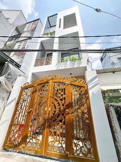 Nhà 2 lầu tuyệt đẹp hẻm Trần Hưng Đạo