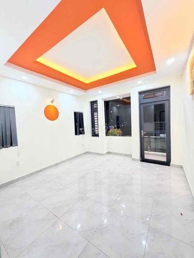 Nhà Mặt tiền Kênh Nước Đen, Tân Kỳ Tân Quý 4 tầng 5.95 tỷ