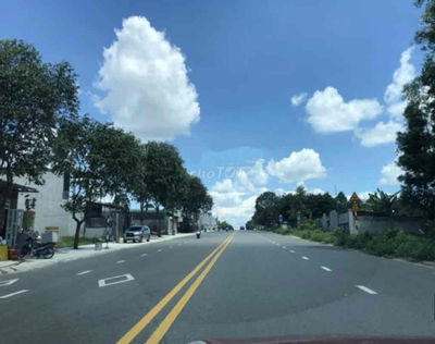 BÁN LỖ ĐẤT NGAY TRỤC ĐƯỜNG DJ5 300m2/725TR, SÁT NE2 VÀ VĐ4 TIỆN ĐẦU TƯ