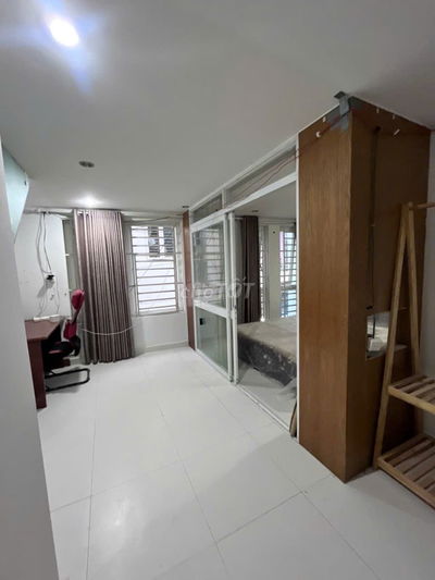 Studio 35m2 Lê Trực (Chính chủ cho thuê) Điện giá nhà nước