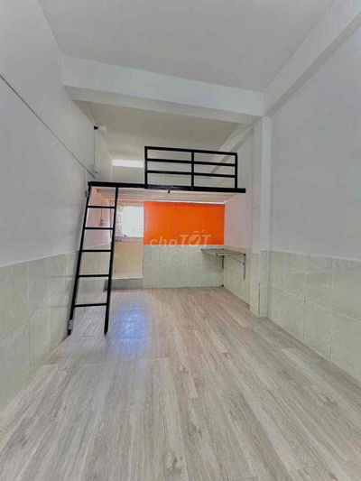 Căn hộ duplex giá rẻ tại Bảy Hiền - Tân Bình full nội thất 30m2