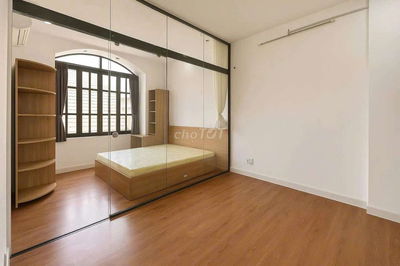 Căn hộ 40m2 một phòng ngủ riêng có ban công cửa sổ thông thoáng