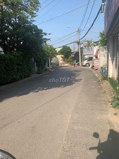 Nhà hẻm Phan Văn Hớn - 100m2 - ngang hơn 5m - đường oto con - 7 tỷ hơn