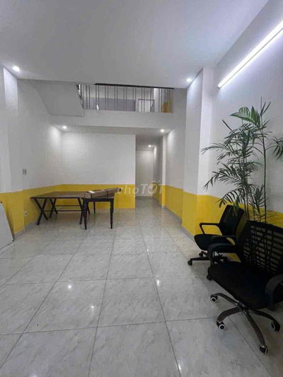 Cho thuê nhà 4 Tầng mặt tiền Hà Huy Tập, Thanh Khê