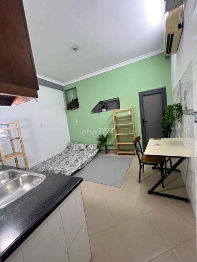 phòng trọ Lạc long Quân 20m2 sao tự do
