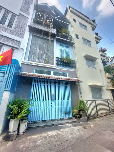 XE HƠI 7C. LÊ QUANG ĐỊNH, NƠ TRANG LONG. 4TẦNG, 4,6*11M.