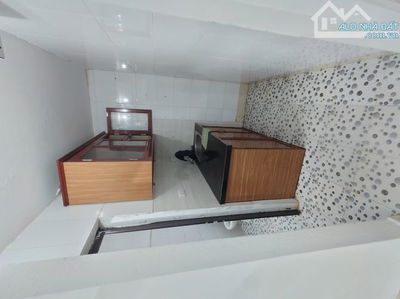 NHÀ ĐẸP TÂN MAI 2 NGỦ KHÉP KÍN SẠCH THƠM
