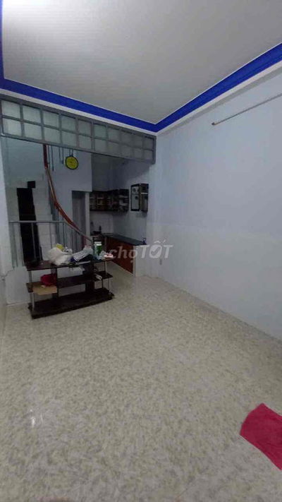 nhà 2 PHÒNG NGủ lý chính thắng. SÂN THƯỢng