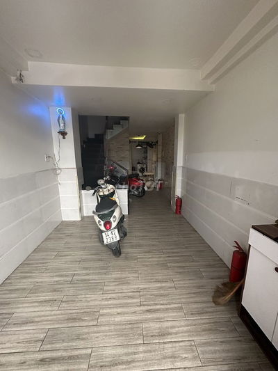 CÒN 2 PHÒNG CHO THUÊ NGAY GẦN TRƯỜNG ĐẠI HỌC CÔNG NGHIỆP 4 P.5 GÒ VẤP