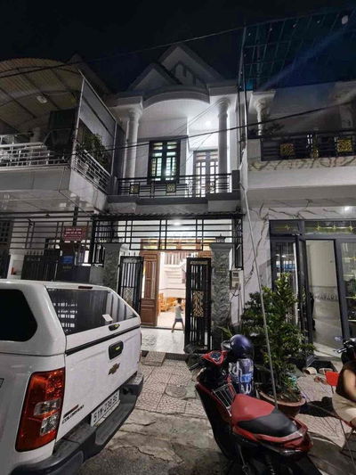 Nhà 1 Trệt 1 Lầu Gần Cây Xăng Tân Long