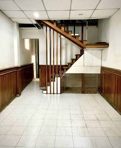 NHÀ KIỆT TRUNG TÂM HÙNG VƯƠNG