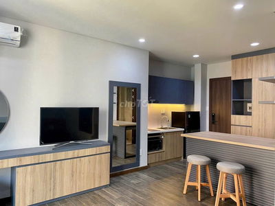 Căn hộ ban công cực thoáng ngay trung tâm Quận 2- cạnh nút giao An Phú