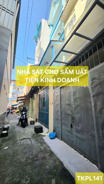 NHÀ Q.PHÚ NHUẬN SÁT CHỢ SẦM UẤT TIỆN KINH DOANH ĐA NGÀNH NGHỀ