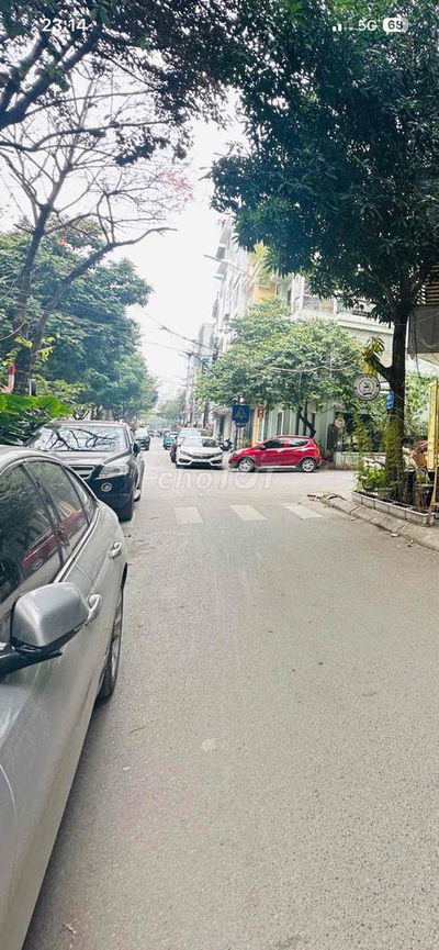 cho thuê phòng trọ hoặc cả nhà 3 tầng ở gần bến xe gia lâm