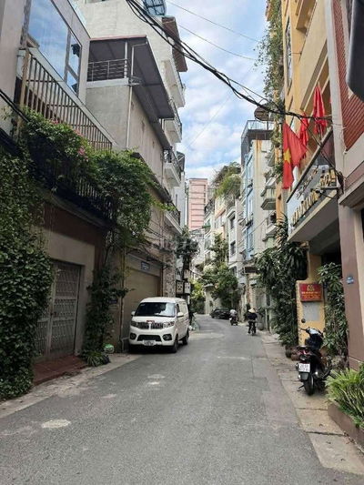 Bán Nhà Nguyễn Công Trứ 21m 4 Tầng Ngõ Nông Nhỉnh 3 Tỷ