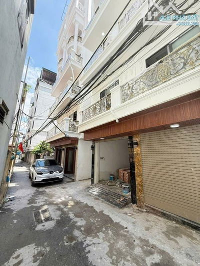 ❌️Bán Nhà Tây Hồ- Nhỉnh 11 Tỷ -oto tránh nhau-7 Tầng thang máy.