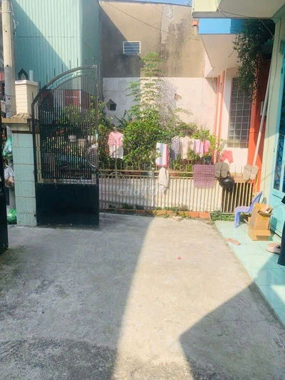 BÁN NHÀ 65,7M2 SHR 1 TRỆT 1 LẦU HẺM 3 GÁC HẺM 1247 HUỲNH TẤN PHÁT