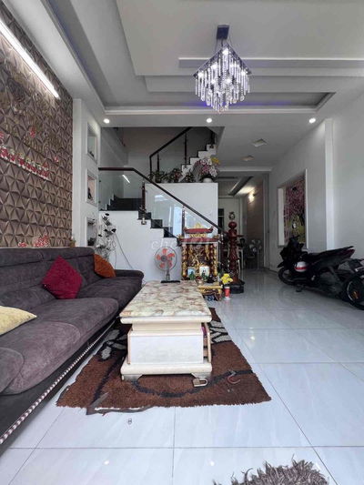 NHÀ ĐẸP GIÁ TỐT-PHÚ THUẬN Q7.(5X11)4tầng.4PN.6ty200tr . SHR/HC