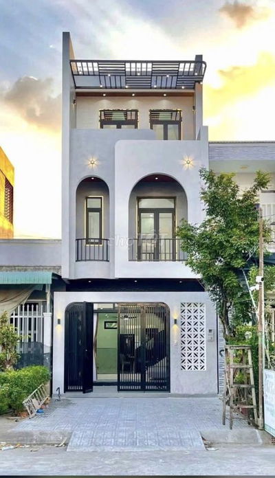 CHỦ CẦN BÁN GẤP TRẢ NỢ NHÀ NGỘP 120M2 2,3TY CÔNG CHỨNG TRONG NGÀY