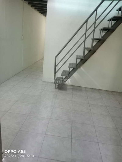 Nhà mặt tiền nguyên căn 64m2, 3 phòng ngủ đường vườn lài quận 12