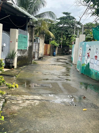 Đất thổ cư gần BXMDD2.p.Tân Phú thủ đức. DT 500m full thổ.Giá 13,5 tỷ.