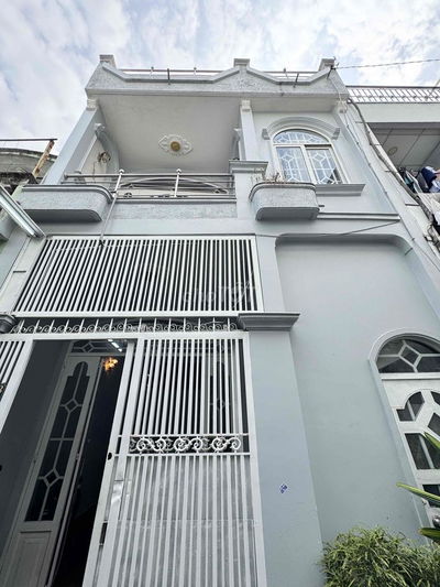 Nhà ngang 5m cực hiếm, hẻm nhựa ô tô thông, sát mặt tiền Lê Văn Thọ