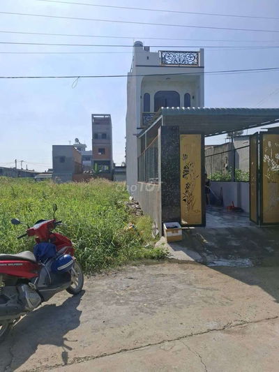 Bán đất mặt tiền rạch đường thanh xuân 21 phường  Thạnh Xuân