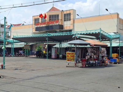 Bán nhà 1 trệt 3 lầu măt tiên chợ hạnh thông tây phường 11 gò vấp