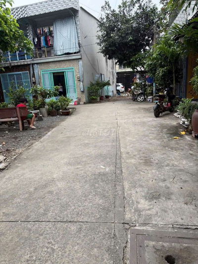 Nhà mới hoàn thiện cần bán