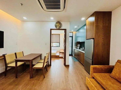 CĂN HỘ 1 PHÒNG NGỦ NGAY TRUNG TÂM THÀNH PHỐ GẦN SÂN BAY