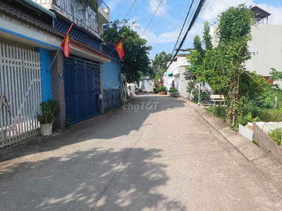 Lô đất đẹp gần 90m2, ngay Lò Lu, Hẻm xe hơi, nhỉnh 4 tỷ