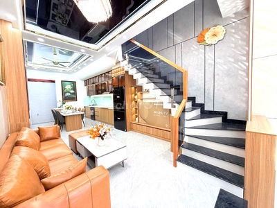 Bán Nhà 4 Tầng Mới Keng Hẻm Xe Hơi 59m2 Chỉ 7,95 Tỷ Linh Đông Thủ Đức